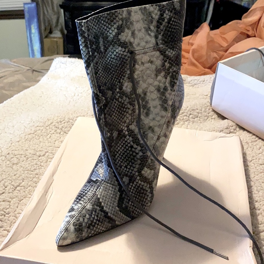 Khalil’s Booties, Size US 10/ EU 41, Black, Gray, White.